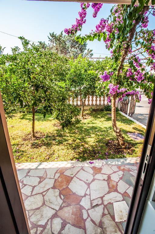 Dadule Apartments Podstrana Habitación foto